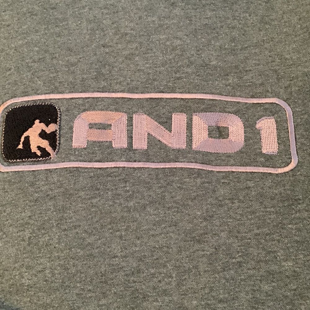 And1 Embroidered Hoodie Sweatshirt Size M - Picture 7 of 10
